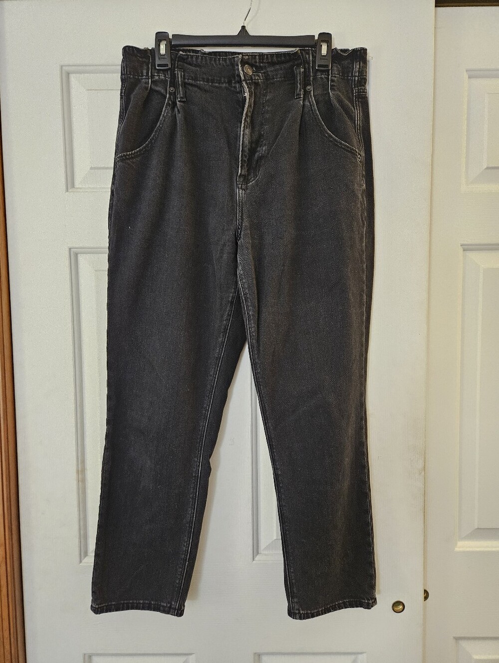 American Eagle 12 Women’s Black Mom Jeans